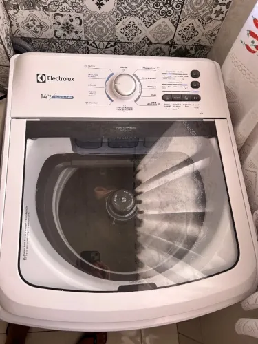 Máquina de Lavar Electrolux 14 kg Essential Care - Excelente Estado