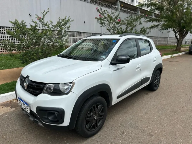 Renault Kwid Outsider 1.0 Flex 12V 5P Mec. 2021