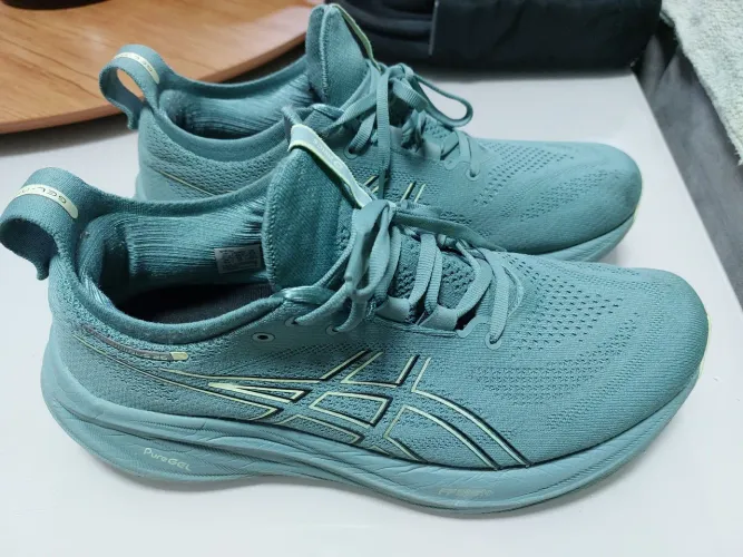 Asics gel-nimbus 26