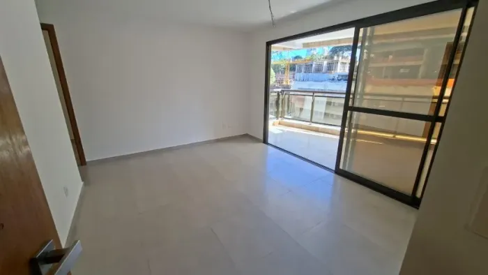 Porta de correr Udinese em vidro 3 folhas
