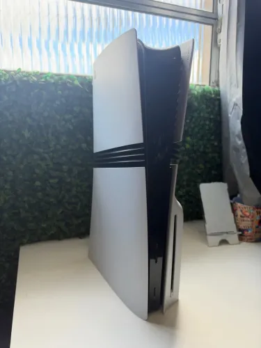 PLAYSTATION 5 PRO COM LEITOR