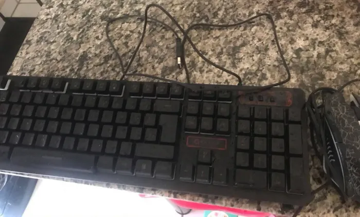 Teclado gamer 