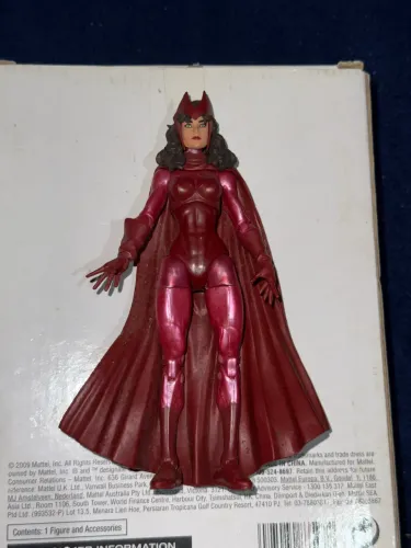 Marvel Legends Feiticeira Scarlat Wanda