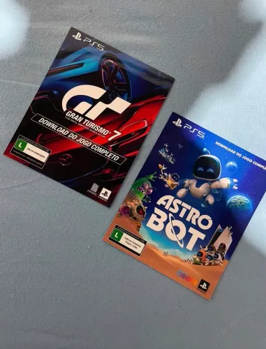 Jogos AstroBot e Gran turismo 7 PS5