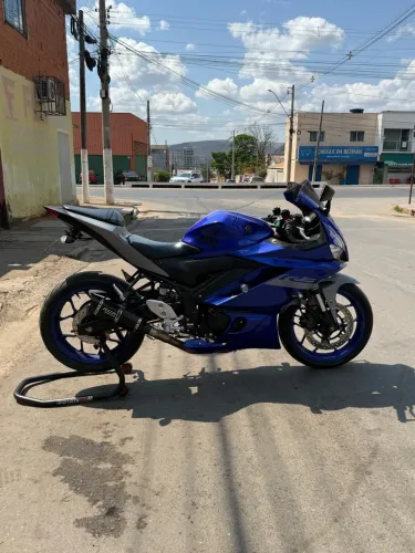 Yamaha YZF R-3 321 2021