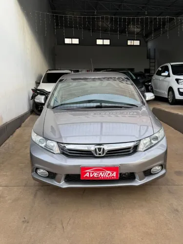 Honda Civic Sedan LXR 2.0 Flexone 16V Aut. 4P 2014