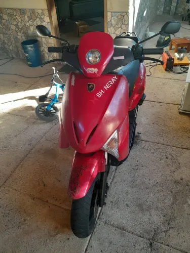 Moto Scooter Shineray