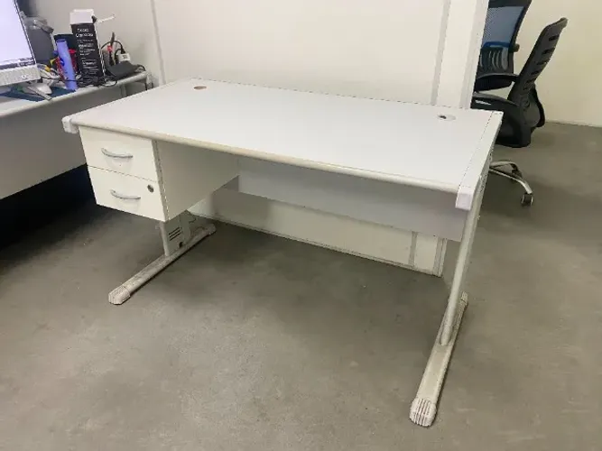 Mesa De Escritório 