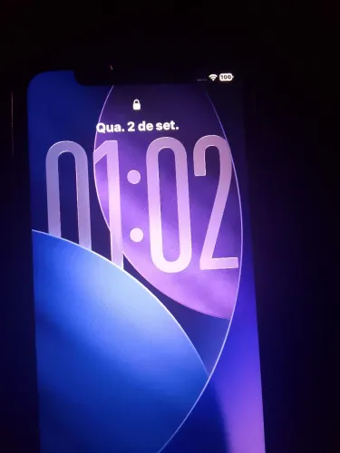IPHONE 11 SEMI NOVO 1ANO DE USO SAÚDE DA BATERIA 100,POR APENAS 950