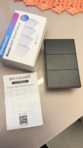 Interruptor Zemismart Matter 3 Teclas Novo na Caixa - Cor Preto