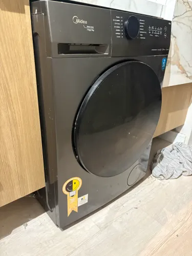 Midea  lava e seca 11 KG preta 