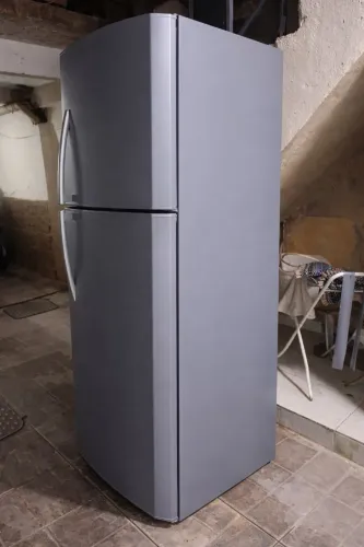 Geladeira inox 470Litros