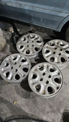 Rodas originais aro 14 mazda mx-3