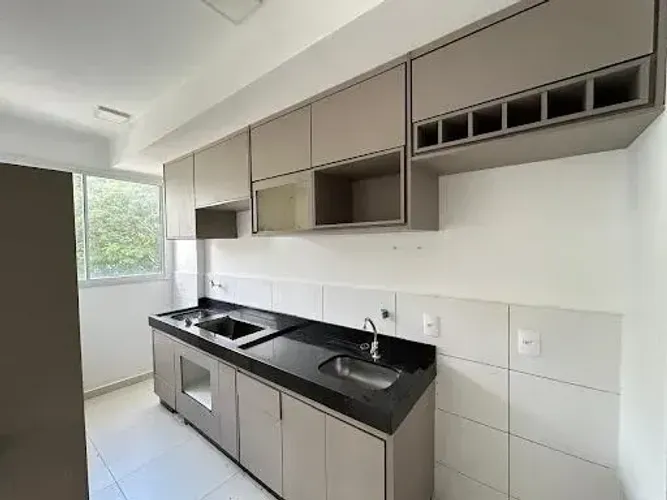 Imóvel para venda com 50 metros quadrados com 2 quartos em Jardim Holanda - Uberlândia - M