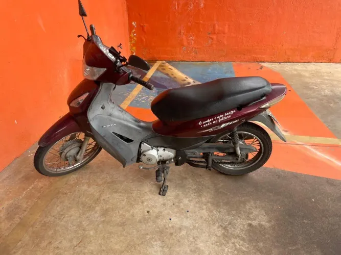 Biz 125 ES 2009 - Pronta para rodar!