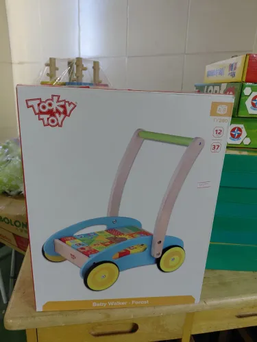 Kit R$ 450,00,ou Forest 270,00 , Farmácia 200,00 e passa Círculos 40,00 .