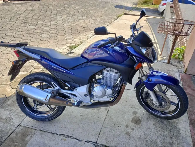 Cb300
