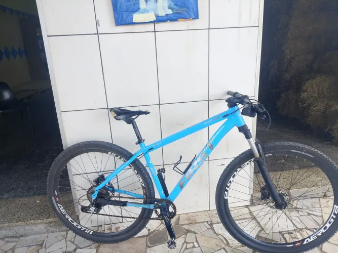 Bicicleta Frist aro 29 sem nova