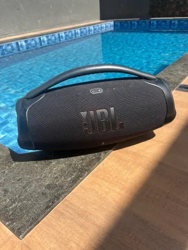 JBL Boombox 3 pouco usada