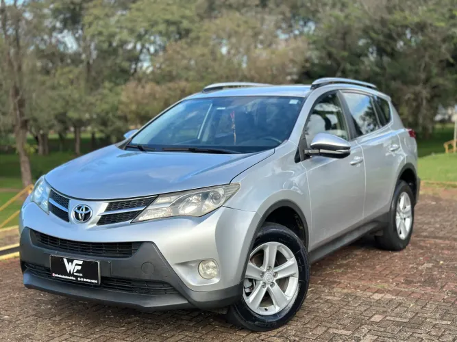 Toyota RAV4 2.0 4X2 16V Aut. 2013