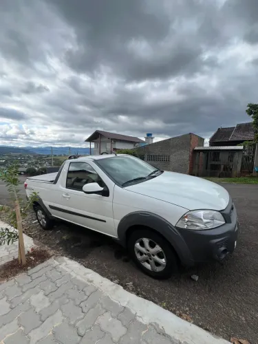 Fiat Strada Freedom 1.4 Flex 8V CS 2020