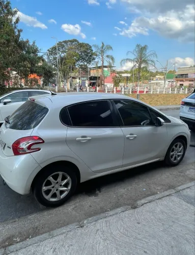 Peugeot 208 Active/active Pack 1.5 Flex 8V 5P 2015