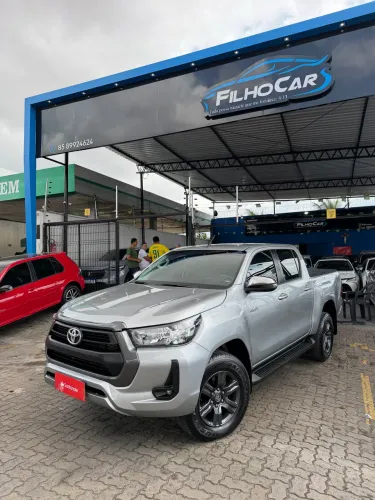Toyota Hilux CD SR 4X4 2.8 TDI Diesel Aut. 2024