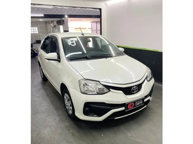 Toyota Etios X Sedan 1.5 Flex 16V 4P Mec. 2018