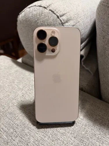 iPhone 16 Pro Max (Nacional + NF + 99%)