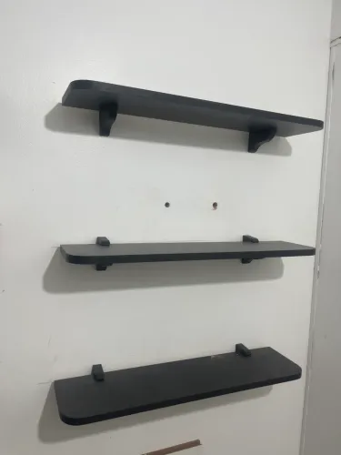 Vendo Prateleiras MDF preta
