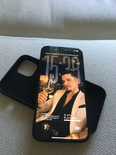iPhone 15 Plus, sem defeito , bateria 87%