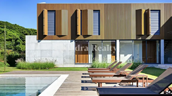 Casa no Haras Larissa com 7 suítes e lazer completo