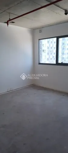 Sala comercial no condomínio GPL 25 m² privativos, com vaga, na Zona Norte