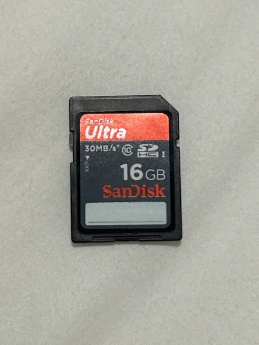 Cartão de Memória SanDisk Ultra 16GB SDHC - Original