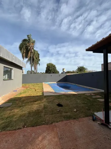 Linda Casa com Piscina, Closet e Churrasqueira Gourmet na Ponte Alta Norte