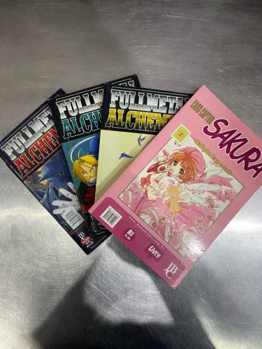 lote 4 mangás fullmetal alchemist e sakura card captor