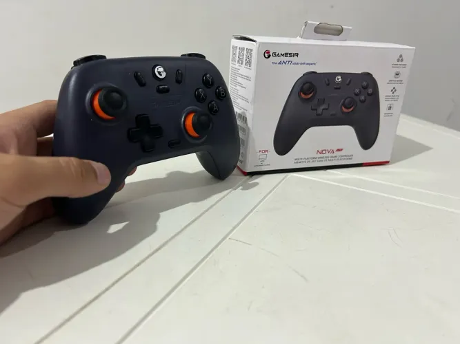 CONTROLE GAMESIR