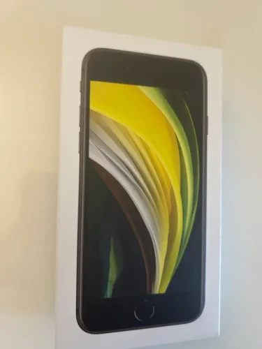 Caixa completa do iPhone SE black 128 gigas