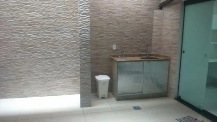 Apartamento com 3 dormitórios para alugar, 100 m² por RS 3.550,00-mês - Centro - Rio de Ja