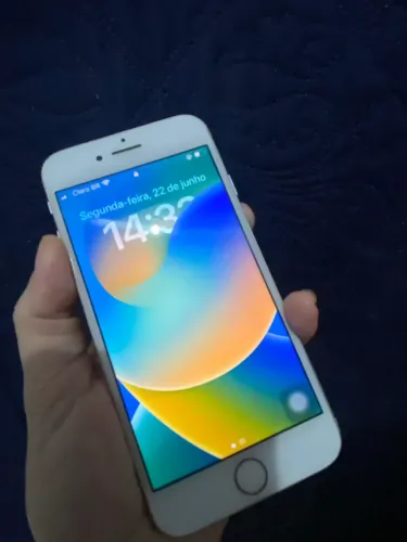 iPhone 8 impecável 