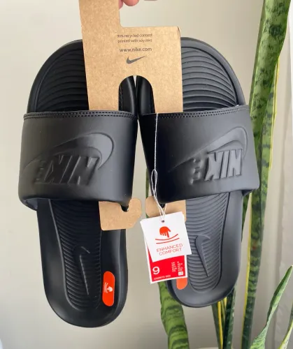 Chinelo Nike 40 