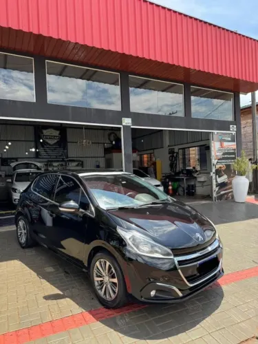 Peugeot 208 Griffe 1.6 Flex 16V 5P Aut. 2017