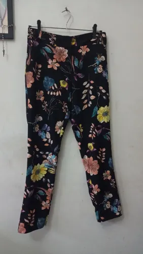 Linda calça Zinzane feminina M
