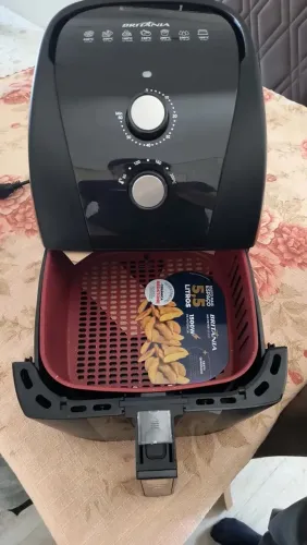 Fritadeira Air Fryer Britânia 5,5L 1500W 127V | BFR50, Redstone
