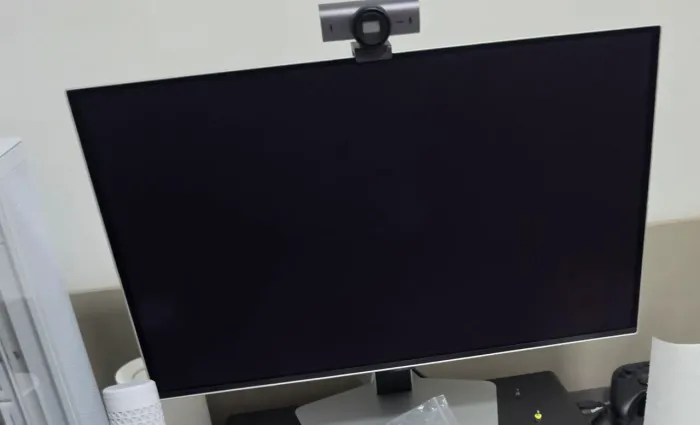 Monitor OLED Samsung 27" 240hz