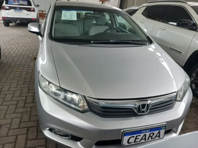 Honda Civic Sedan LXS 1.8/1.8 Flex 16V Mec. 4P 2014