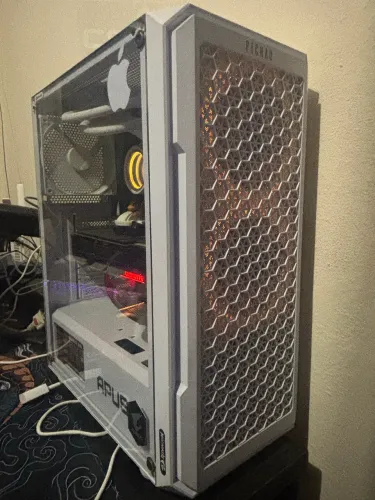Pc gamer ryzen 7 5700X3D - RX 7600