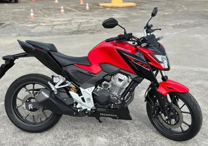 VENDO CB300 TWISTER 