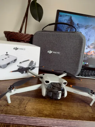 Drone DJI Mini 3 Standard - Pouquíssimo Uso