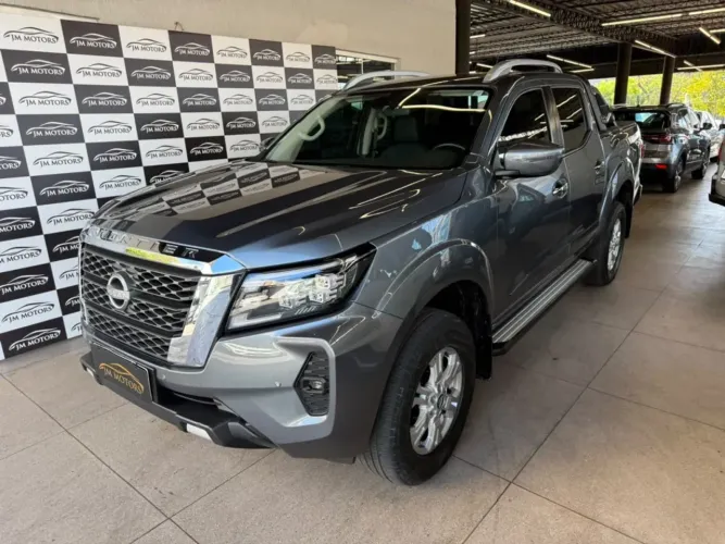 Nissan Frontier XE CD 4X4 2.3 Bi-TB Diesel Aut. 2025